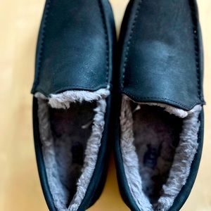 UGG- New- Black Men’s Slippers